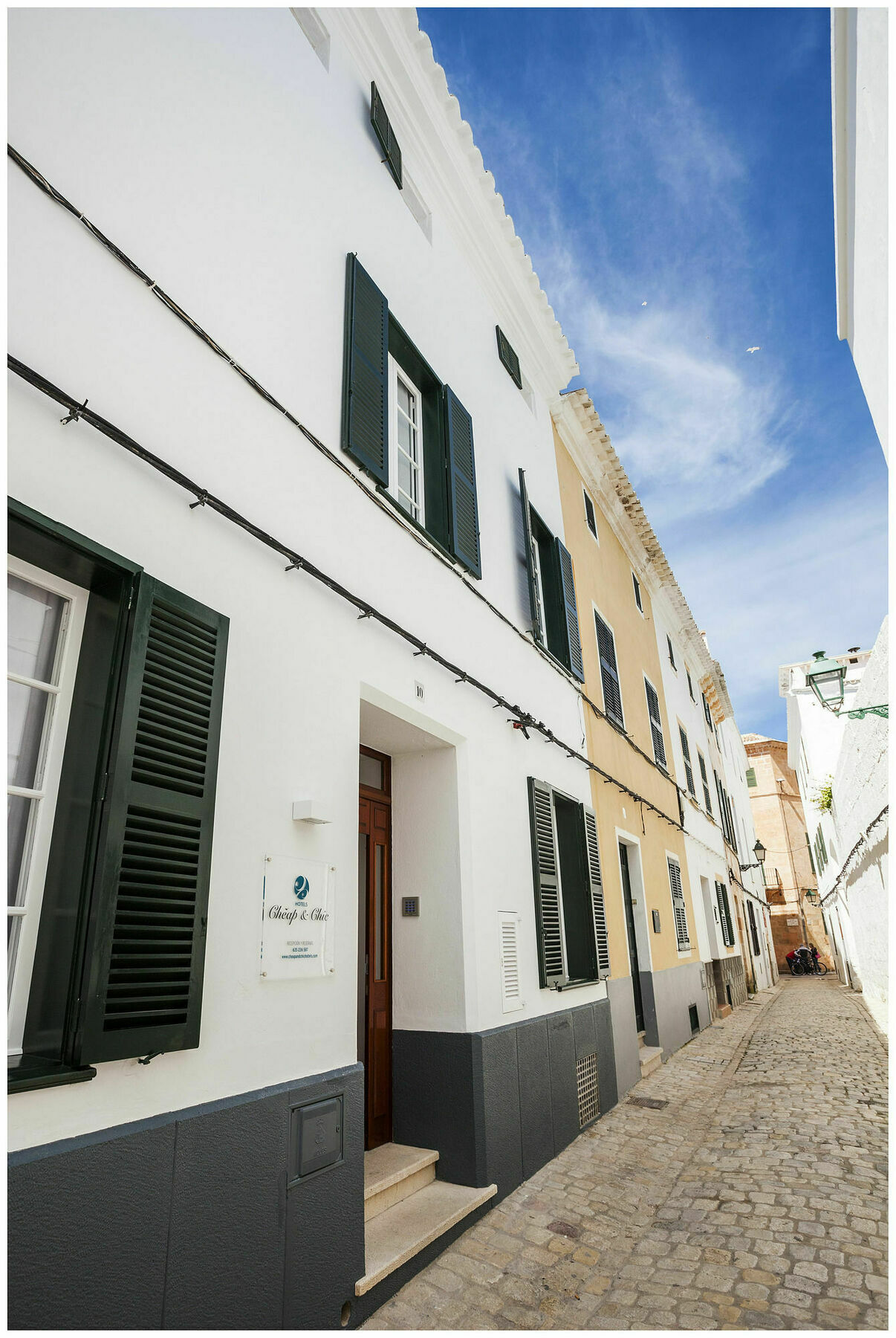 Cheap & Chic Hotel Ciutadella  Bagian luar foto